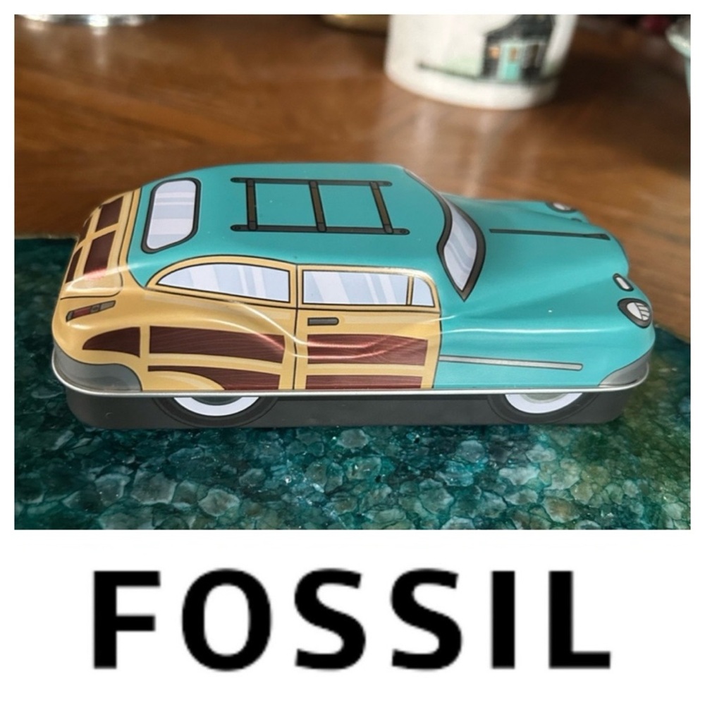 Fossil 30th Anniversary Edition WOODY Car Tin - Picture 2 of 12